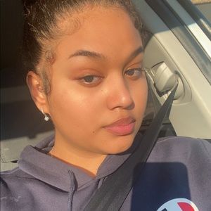 Meet your Posher, Tierra